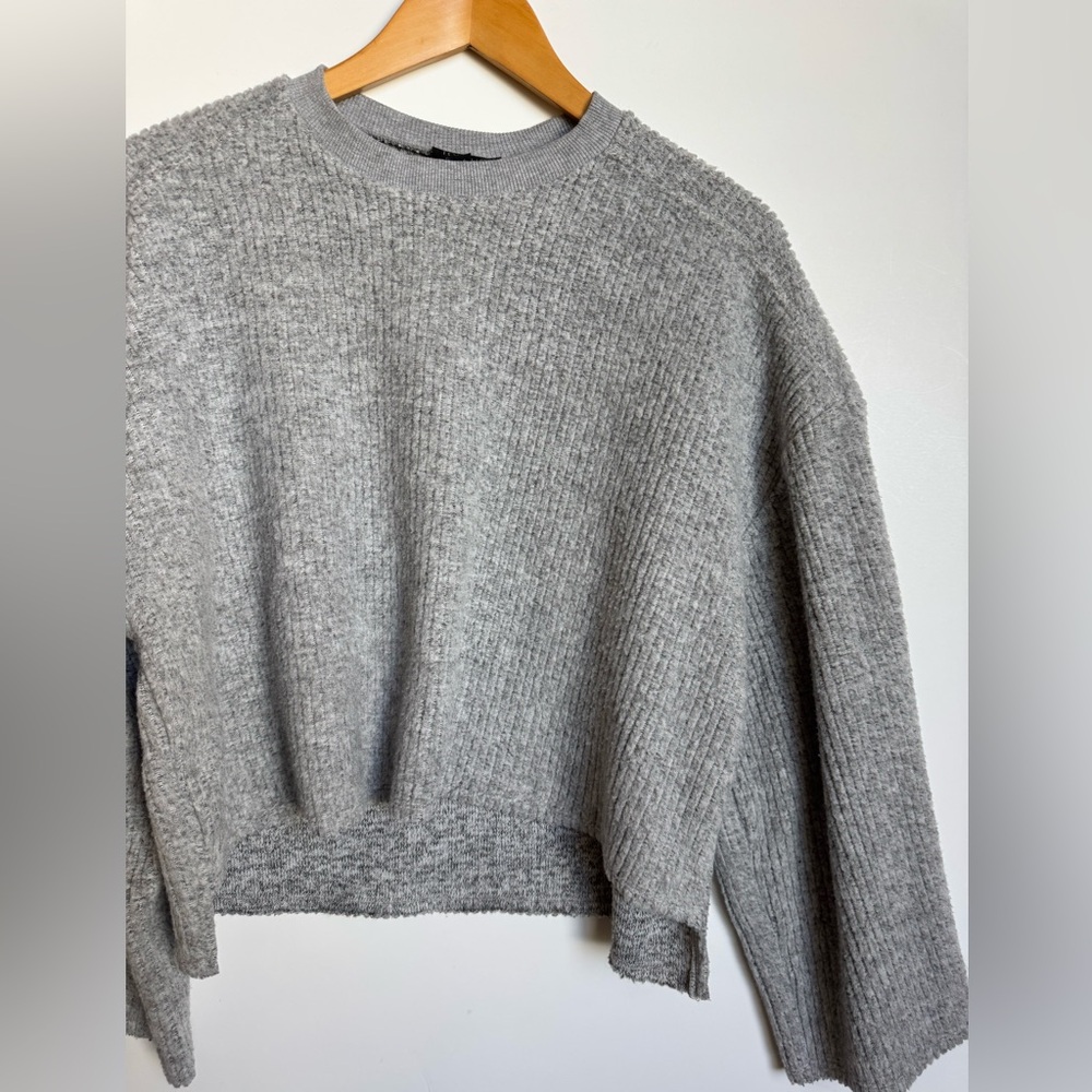Topshop Light Gray Textured Knit Top - Picture 6 of 15